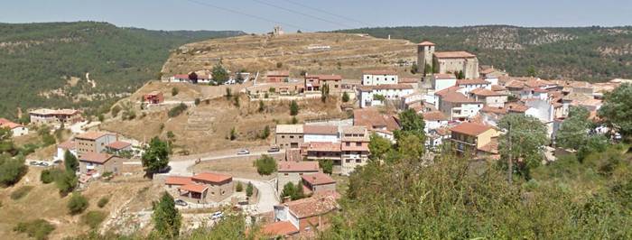 Ehizean zebilen Usurbilgo gizon baten bila ari dira Cuencan