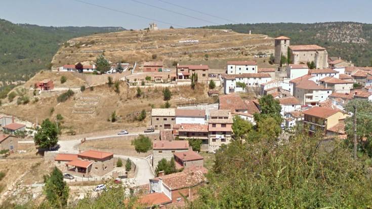 Ehizean zebilen Usurbilgo gizon baten bila ari dira Cuencan