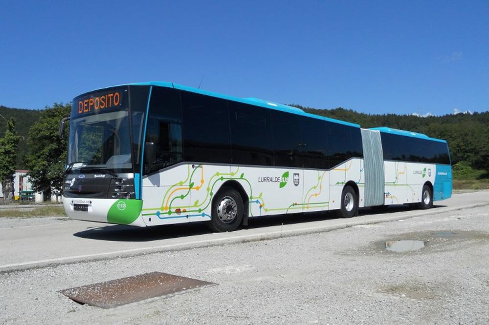 Lurraldebus ere ohiko ordutegian gaurtik