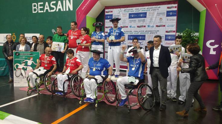 Beñat Lizaso 2. Euskal Pilota Egokituko Master Cup-eko txapelduna