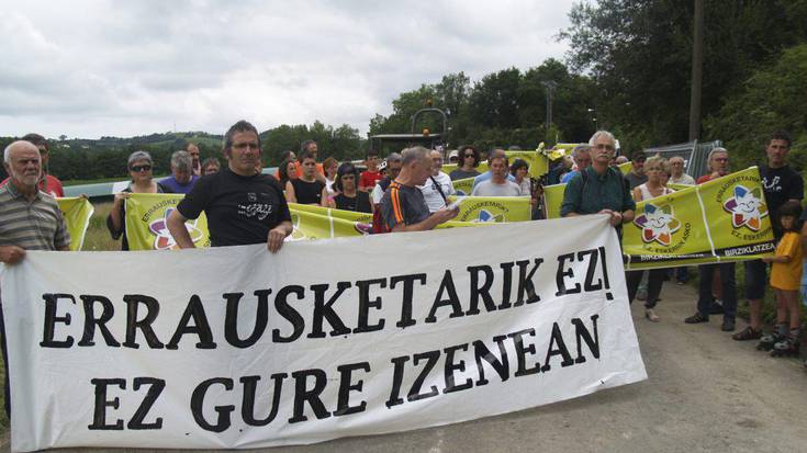 Haserrea eta tentsioa eragin zuten iaz, erraustegirako gasa sartzeko obrek