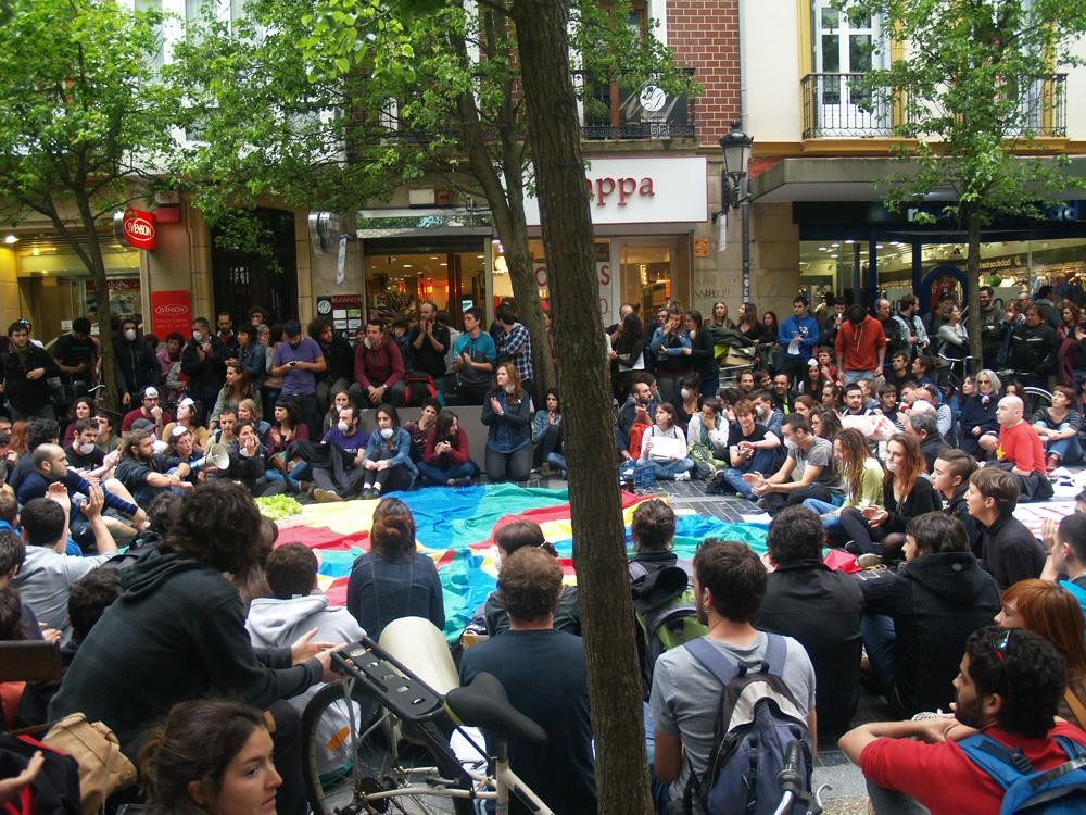 Gipuzkoa Zutik babesteko deialdia ostiralean 10:00etan, Usurbilgo Udalaren atarian