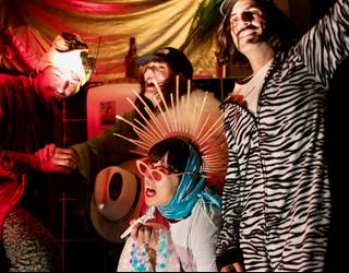 "Itzulera" antzezlana dakar Dejabu antzerki konpainiak