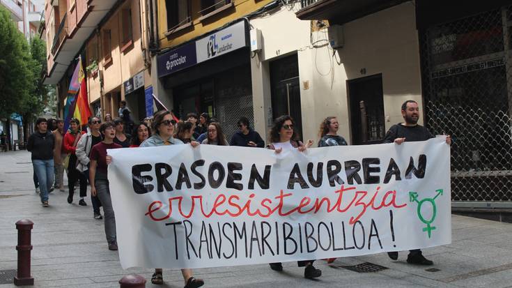 "Buruntzaldeko mugimendu transmaribibolloa eta feminista indartzea ezinbestekoa da"