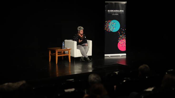 Euskara eta feminismoa pandemia garaian: Onintza Enbeita