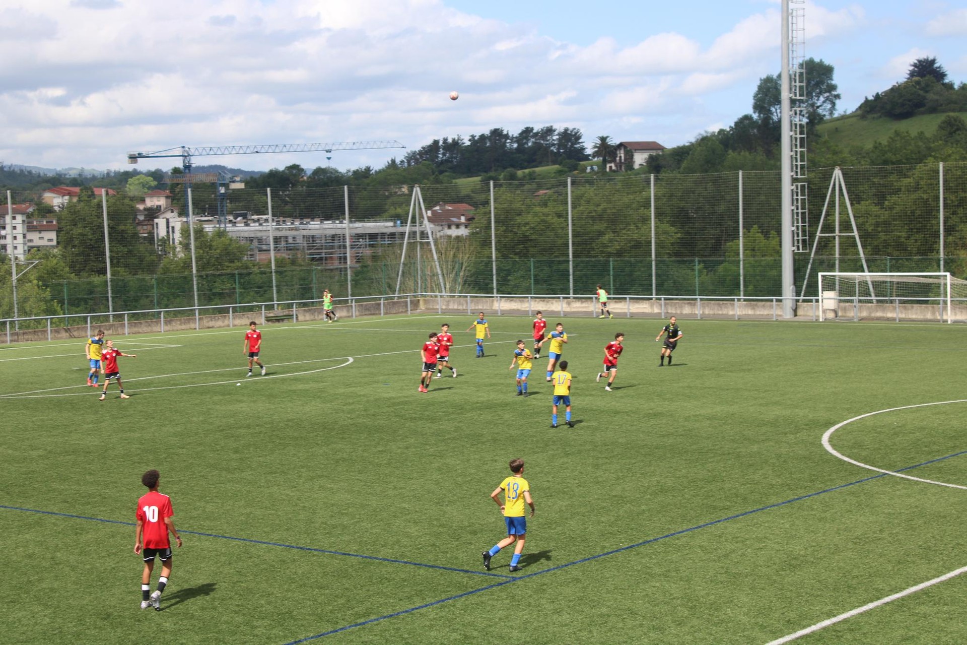 Donosti Cup jokoan gaurtik Usurbil F.T.-ren hiru taldeek