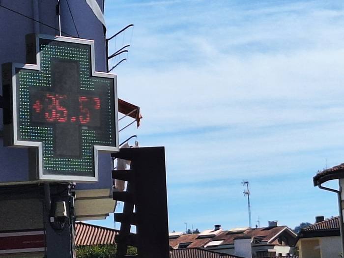 Gaurko ere abisu hori bikoitza