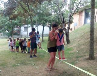 Izen-ematea zabalik Udajolasen