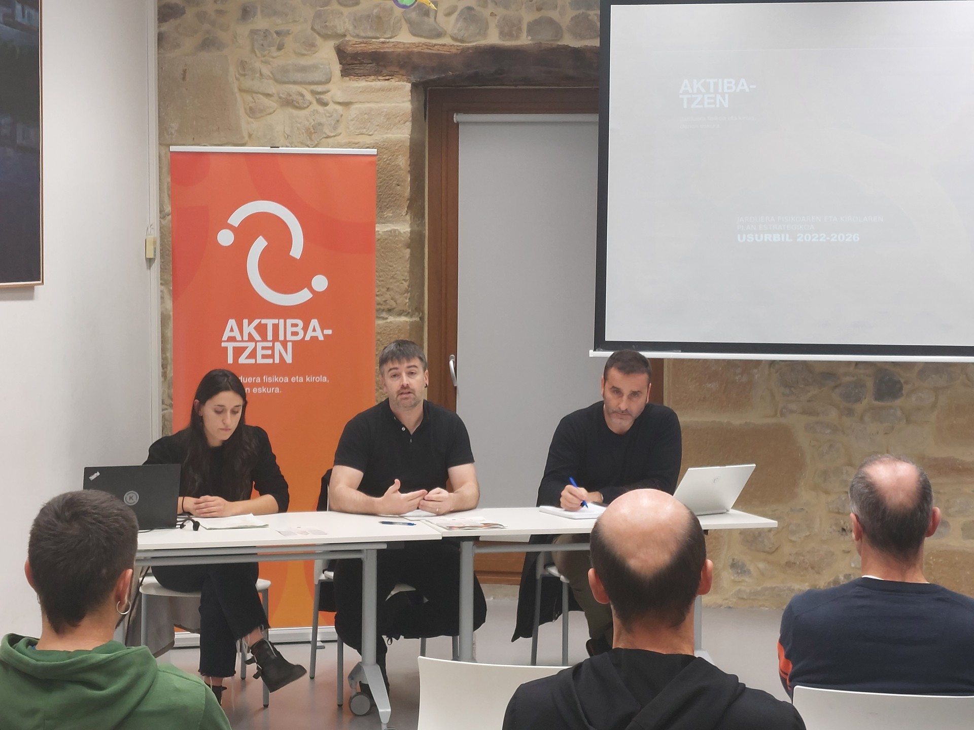 LH-ko Multikirolaz hausnartzeko prozesua abian gaurtik