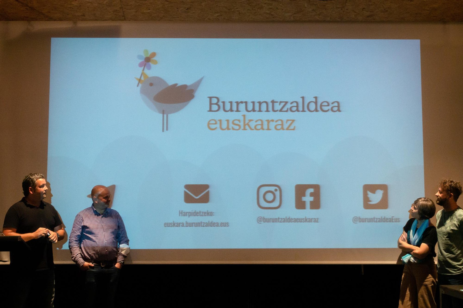 Ekitaldietarako sarreren zozketak, 500 jarraitzaile bildu ostean