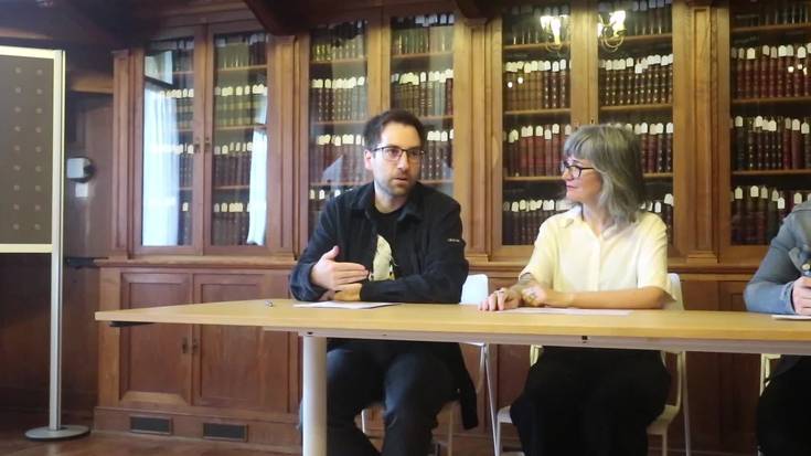"Egitasmo publiko komunitario kooperatiboez gogoeta egin nahi dugu"