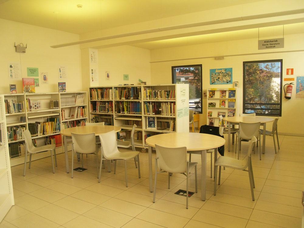 Liburuaren Egun honetan ere bada zer irakurria eLiburutegian