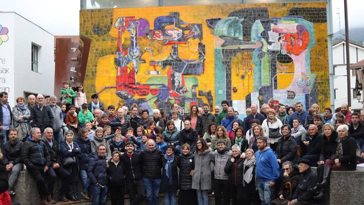 #M26 Argazki erraldoiarekin itxi du hauteskunde kanpaina EH Bilduk
