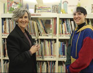 "Pox, Mox eta Trumoi umeengandik hurbil dauden hiru iratxo dira"