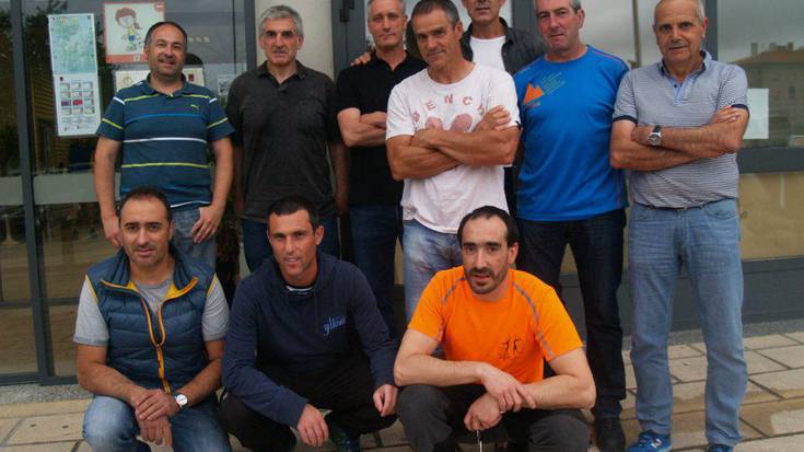 Ramon Unanueren omeneko aitortza herritarra, auzolanean antolatzen