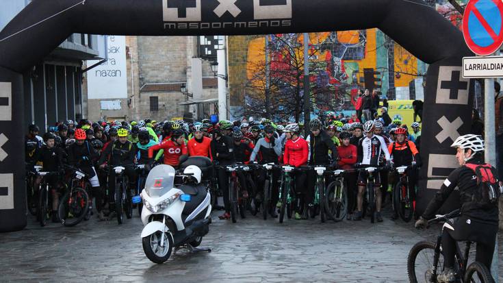 Irisasi BTT-aren arropa salgai