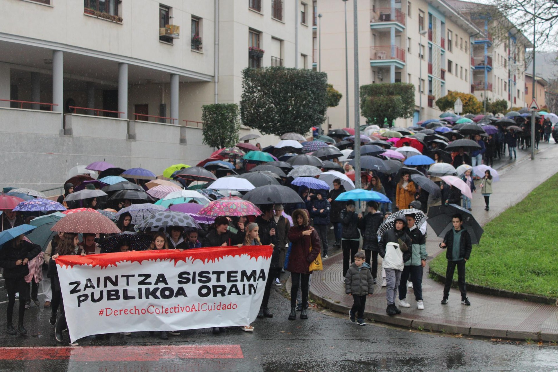 Greba feminista orokorrak agurtu zuen azoken azaroa