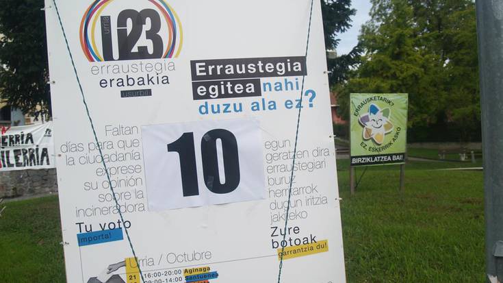 Erraustegia Erabakiak zehaztu ditu, herri galdeketarako bozkalekuak