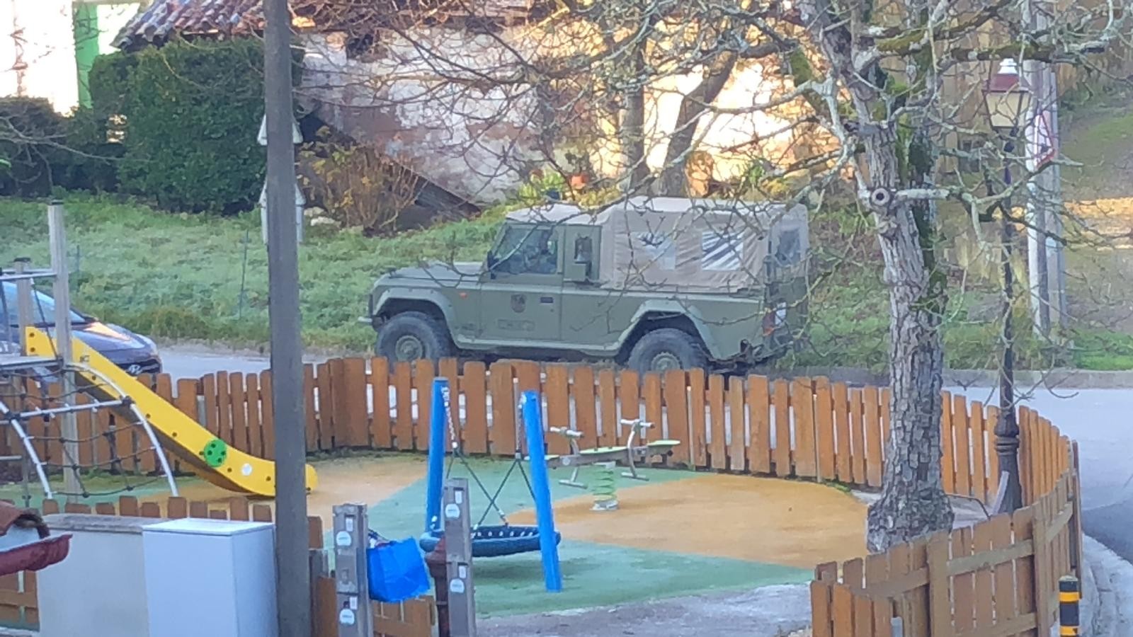 Militarren "bisita"
