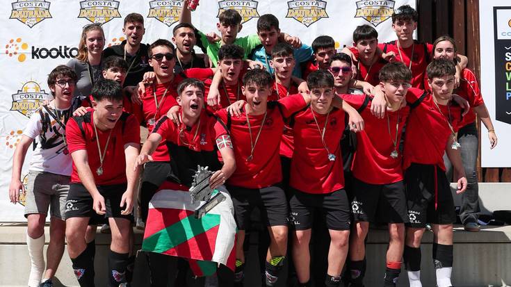 Pilota, eskubaloi eta futbol partidak asteburuan, tartean neurketa erabakigarriak
