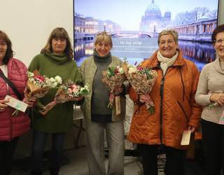 Santuenea bizigarriagoaren alde eragiten aritu direnei gorazarre