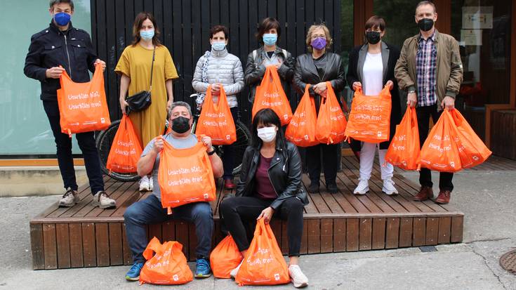 Herriko saltokietan erosteko Hurbilagoren poltsa berrerabilgarriak eskuragarri