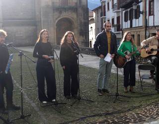 "Arrobitxulon sortu dezagun beste gero bat gaurdanik"