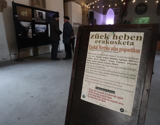 "Züek heben" erakusketa ikusteko aukera gaurtik Aginagan