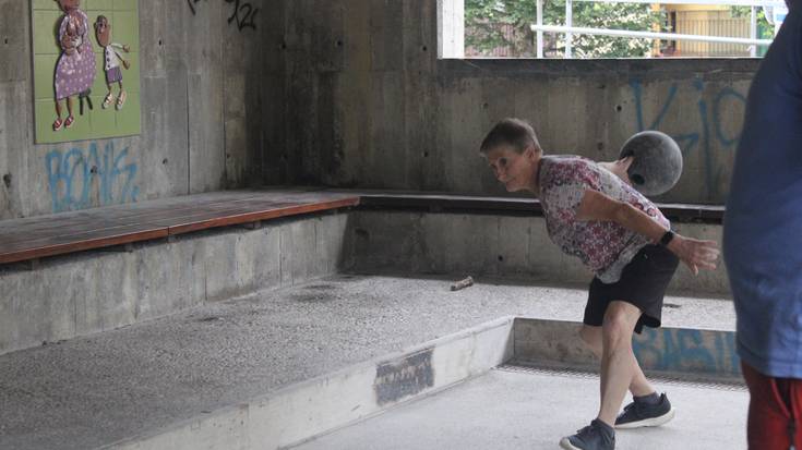 Askatasuna plazako bolatokia biziberritu dute jaiok