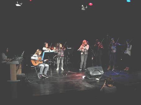 "Musikalean" gaur, kalejira eta kontzertua Zumartekoen eskutik