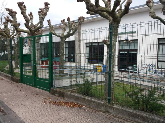 Hezkuntza publikoko greba deialdiak eragina izan du, bereziki Zubietan