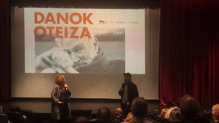 “Oteiza 14 apostolu” proiektatu ostean, ostiraleko ekitaldi nagusira begira