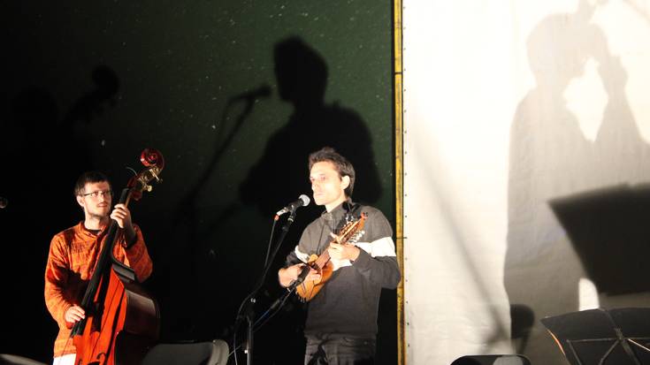 Mihise eta Peru Galbete, Spotify utzi duten 162 musika taldeen artean