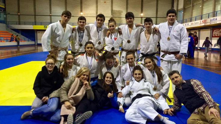Judo Taldeak 30 dominatik gora irabazi ditu, azken hilabetean
