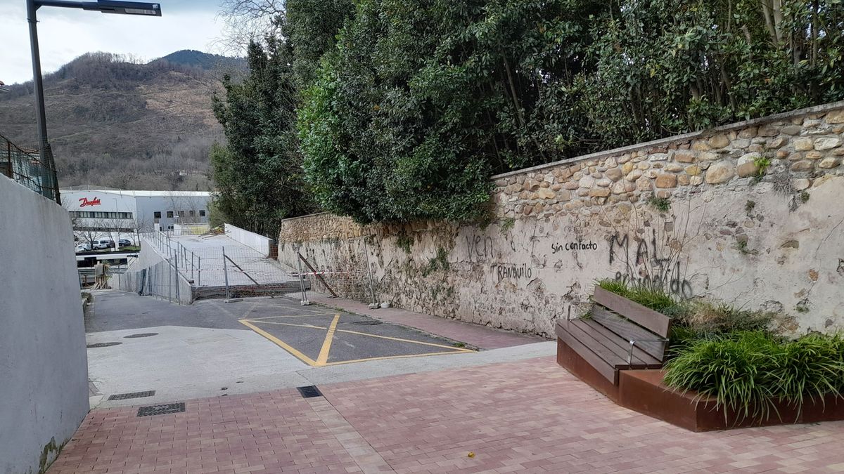 Irailaren 8an abiaraziko dute San Esteban kaleko egokitze lanen bigarren fasea