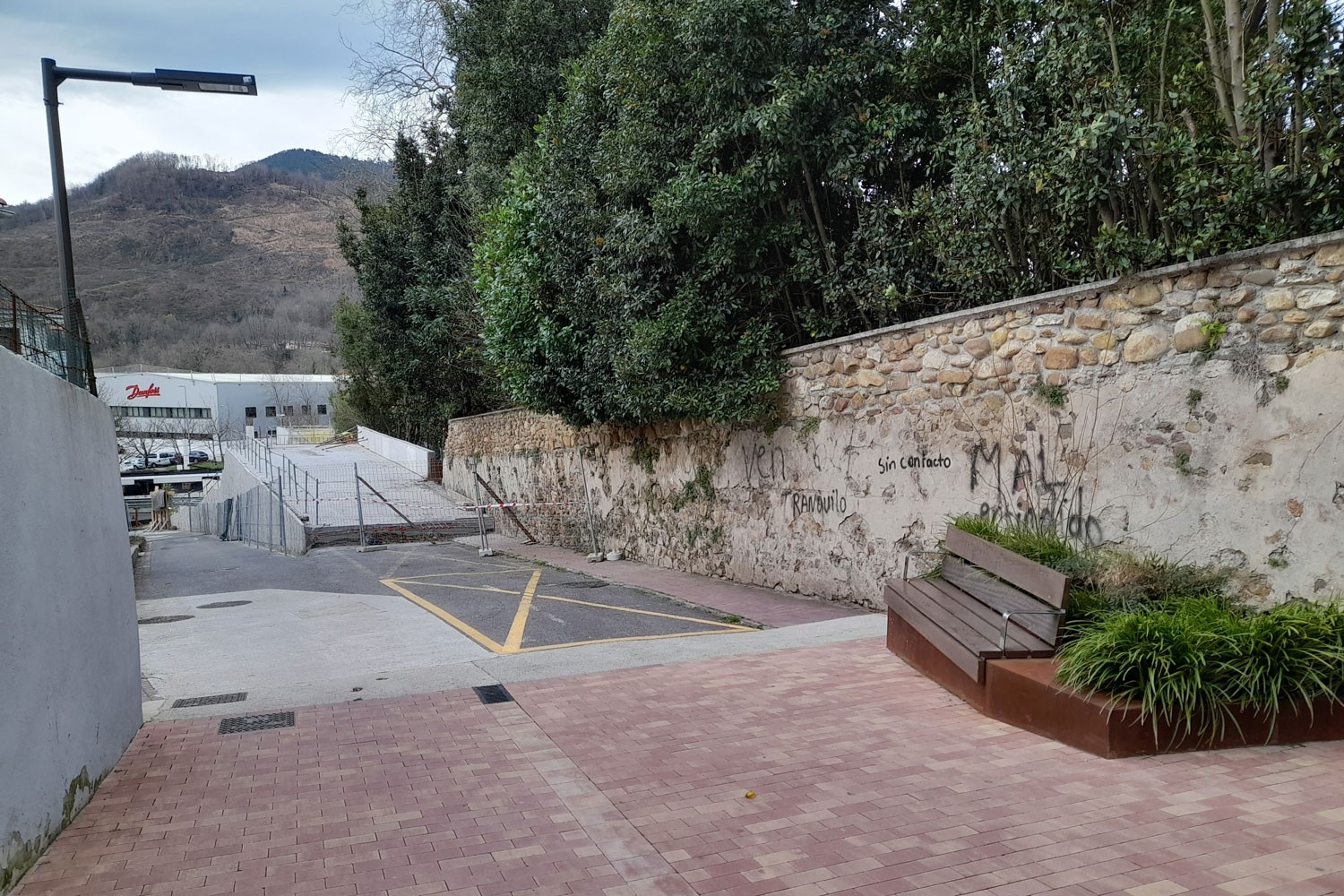 San Esteban kaleko egokitze lanen bigarren faseari ekingo diote gaur