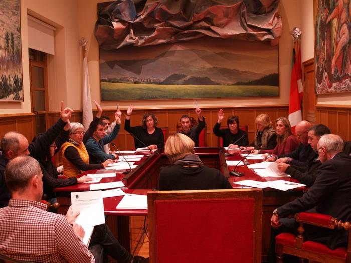 Udalbatzak behin behinean onarturiko 2019rako zerga-ordenantzak, alegazio epean bihartik