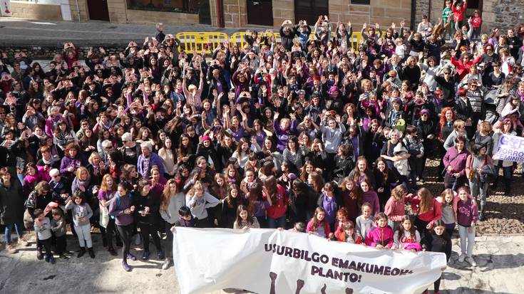 #A25 Usurbilgo Udalaren erakunde adierazpena: "Borroka feministaren alde hartu dugun konpromisoa berretsi nahi dugu"