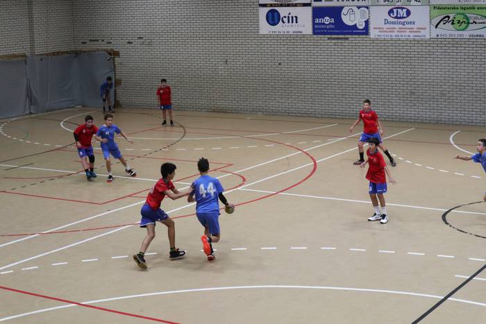 Usurbil KE: "Gure kirola ezin da izan gutxi batzuen frustrazioen azaleratze eremua"