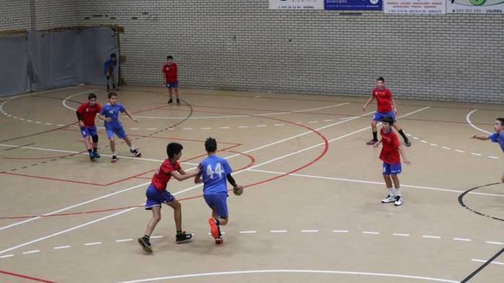 Usurbil KE: "Gure kirola ezin da izan gutxi batzuen frustrazioen azaleratze eremua"