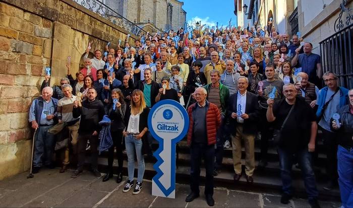 Usurbilgo Sare: "Konponbidearen eta elkarbizitzaren ateak zabaldu behar ditugu"
