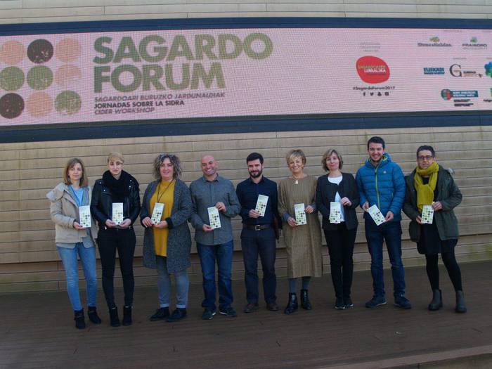 Munduko sagardo adituak bilduko ditu, azaroaren 23tik 25era Hernaniko Orona Ideon antolatu duten 2. Sagardo Forumak
