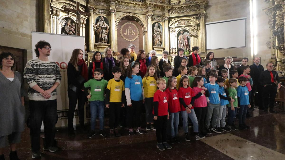 Zumarteko ahots ederrekin gabonetarako girotze kontzertua gaur