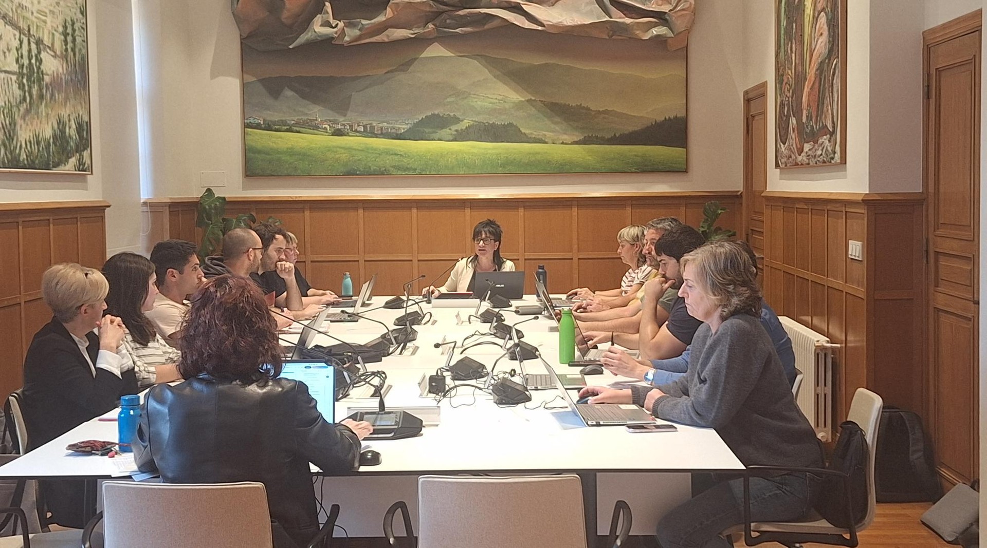 Udalbatzaren osoko bilkura ostegunean