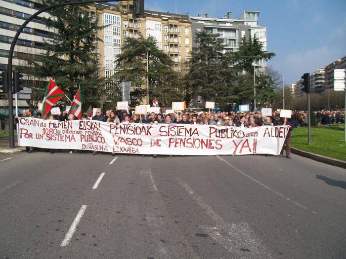 Pentsiodunen asteleheneroko mobilizazio eguna gaur