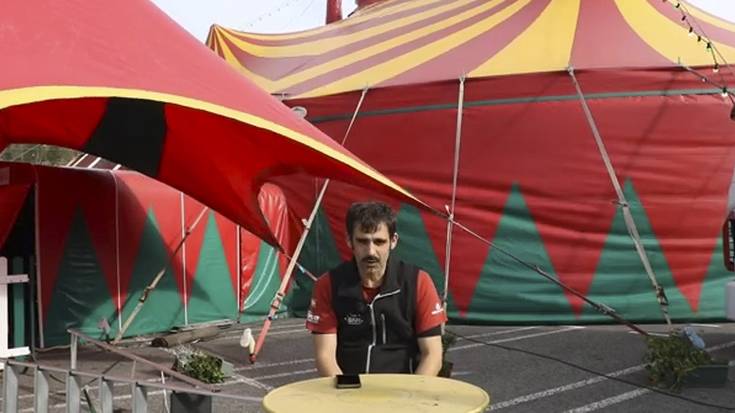 "Eszenografia aldatu dugu, baita saioak eta musika ere"