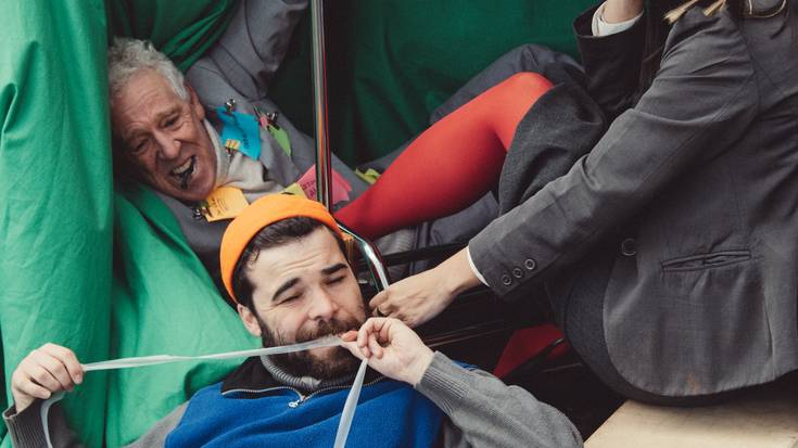 "‘Kolapsoa’ antzezlana komedia kritiko bat da"