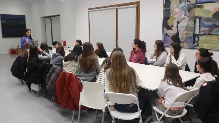 Sorkuntzari bide eman diote Arrobitxuloren topaketek