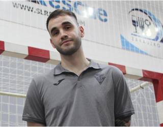 Mikel Alzagaren jubenil nesken euskal selekzioa txapeldunordea, erkidegoen arteko lehiaketan