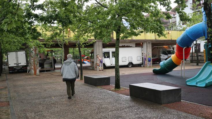 Asteazkenetako azokari lotutako tasa ordaintzeko garaia